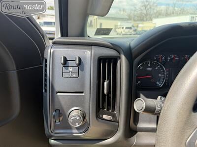 2017 Chevrolet Silverado 3500 8' Open Utility   - Photo 9 - Mount Joy, PA 17552