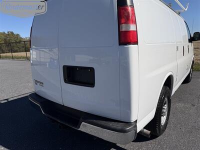 2016 Chevrolet Express 3500 Cargo   - Photo 17 - Mount Joy, PA 17552