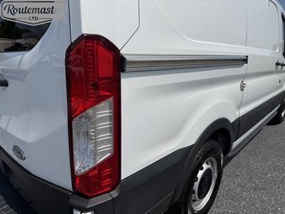 2019 Ford Transit 150 Cargo   - Photo 17 - Mount Joy, PA 17552