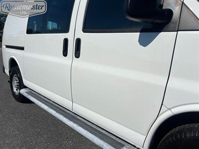 2018 Chevrolet Express 2500 Cargo   - Photo 10 - Mount Joy, PA 17552