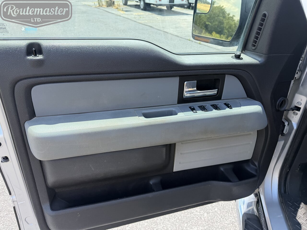2012 Ford F-150 XLT - Photo 13 - Mount Joy, PA 17552