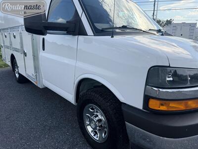 2022 Chevrolet Express 3500 12' Utility   - Photo 25 - Mount Joy, PA 17552