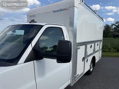 2022 Chevrolet Express 3500 12' Utility   - Photo 4 - Mount Joy, PA 17552