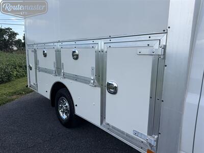 2022 Chevrolet Express 3500 12' Utility   - Photo 28 - Mount Joy, PA 17552