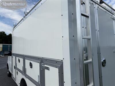 2022 Chevrolet Express 3500 12' Utility   - Photo 11 - Mount Joy, PA 17552