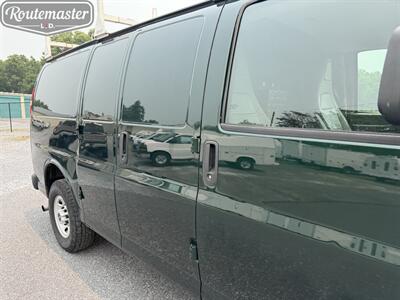 2016 GMC Savana 2500 Cargo   - Photo 8 - Mount Joy, PA 17552