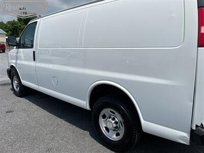 2011 Chevrolet Express 2500 Cargo   - Photo 2 - Mount Joy, PA 17552