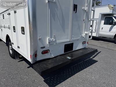 2019 Chevrolet Express 3500 12' Utility - Photo 8 - Mount Joy, PA 17552