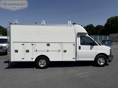 2019 Chevrolet Express 3500 12' Utility - Photo 32 - Mount Joy, PA 17552