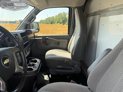 2019 Chevrolet Express 3500 12' Utility - Photo 20 - Mount Joy, PA 17552