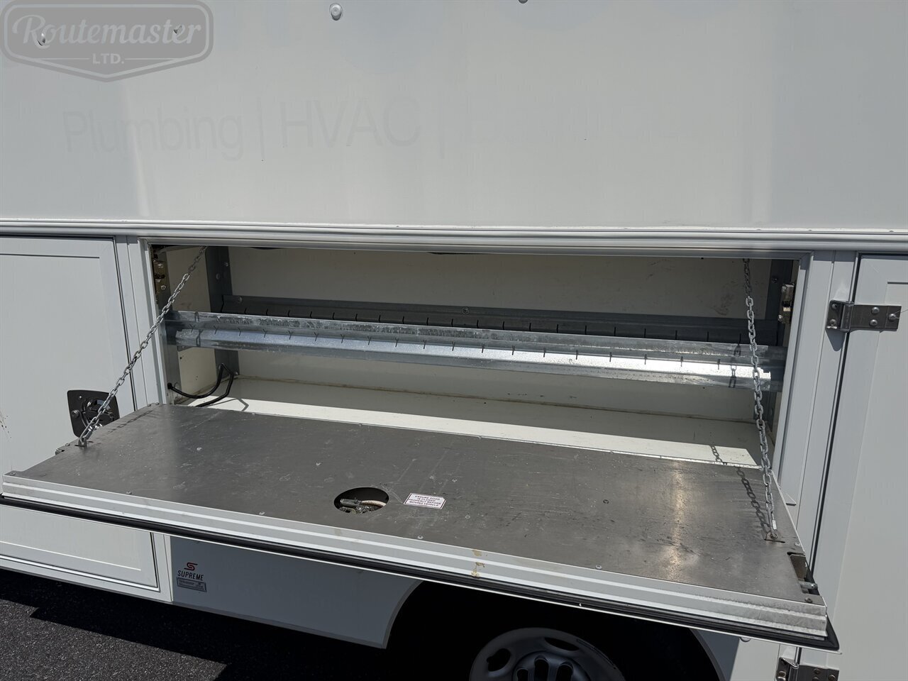 2019 Chevrolet Express 3500 12' Utility - Photo 16 - Mount Joy, PA 17552