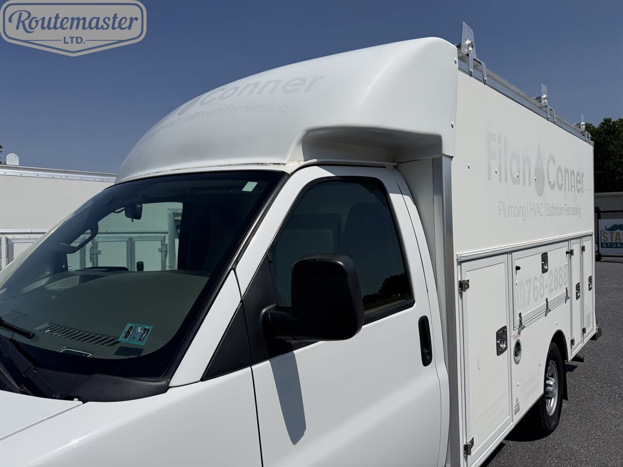 2019 Chevrolet Express 3500 12' Utility - Photo 4 - Mount Joy, PA 17552