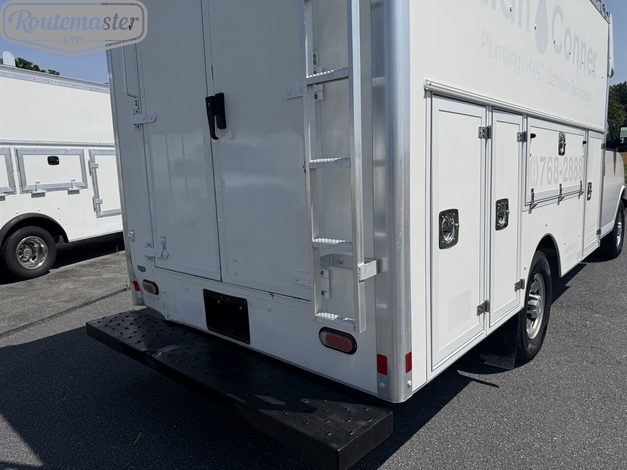 2019 Chevrolet Express 3500 12' Utility - Photo 34 - Mount Joy, PA 17552