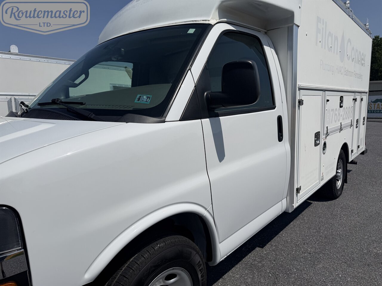 2019 Chevrolet Express 3500 12' Utility - Photo 3 - Mount Joy, PA 17552