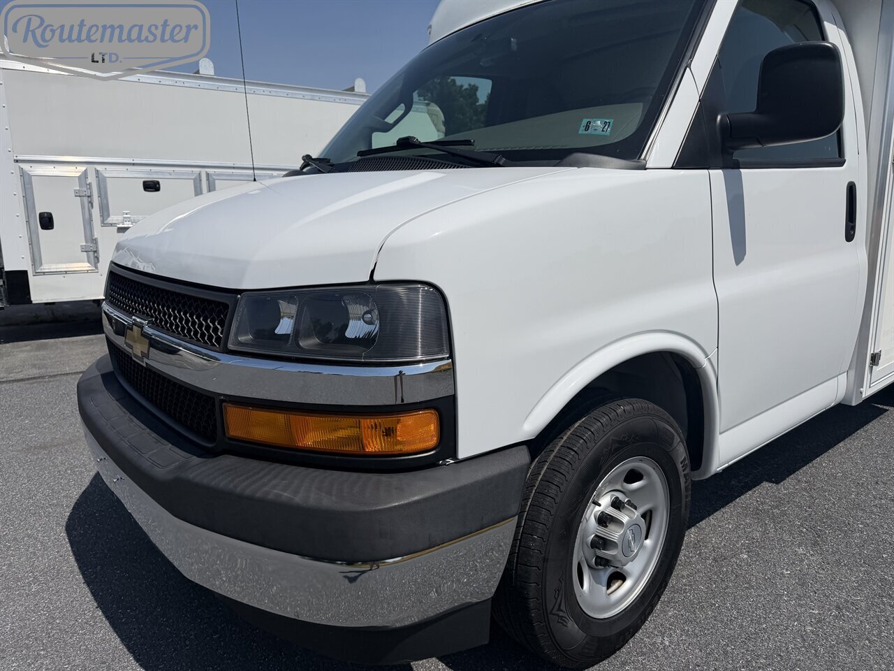 2019 Chevrolet Express 3500 12' Utility - Photo 2 - Mount Joy, PA 17552