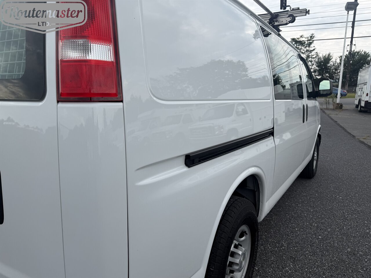 2020 Chevrolet Express 2500 Cargo - Photo 24 - Mount Joy, PA 17552