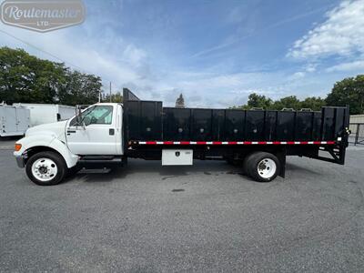 2015 Ford F-650 22' Stakebody   - Photo 1 - Mount Joy, PA 17552