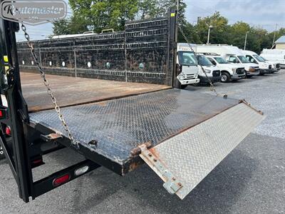 2015 Ford F-650 22' Stakebody   - Photo 7 - Mount Joy, PA 17552