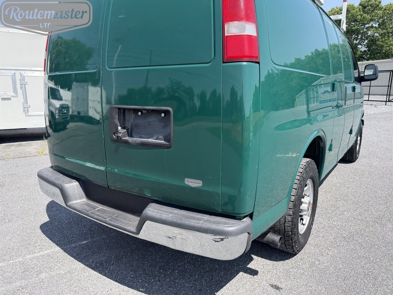 2017 GMC Savana 3500 Cargo - Photo 10 - Mount Joy, PA 17552