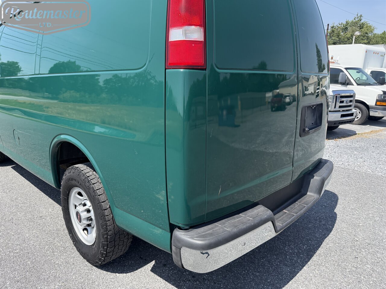 2017 GMC Savana 3500 Cargo - Photo 28 - Mount Joy, PA 17552