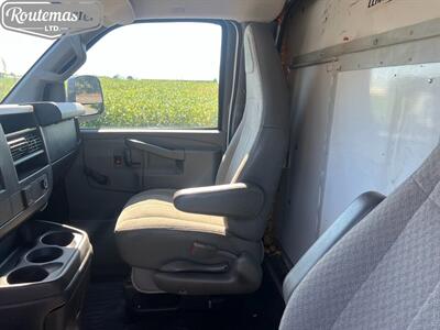 2016 Chevrolet Express 3500 10' Utility   - Photo 18 - Mount Joy, PA 17552