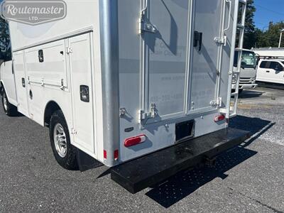2016 Chevrolet Express 3500 10' Utility   - Photo 8 - Mount Joy, PA 17552
