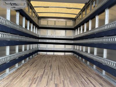 2021 Chevrolet Express 3500 12' Box - Photo 30 - Mount Joy, PA 17552