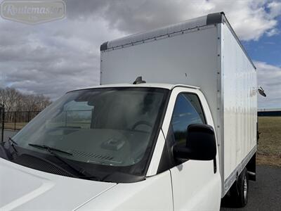 2021 Chevrolet Express 3500 12' Box - Photo 21 - Mount Joy, PA 17552