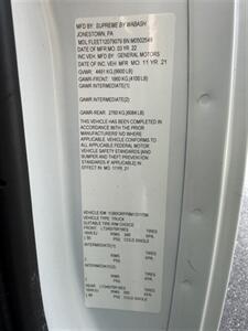 2021 Chevrolet Express 3500 12' Box - Photo 17 - Mount Joy, PA 17552