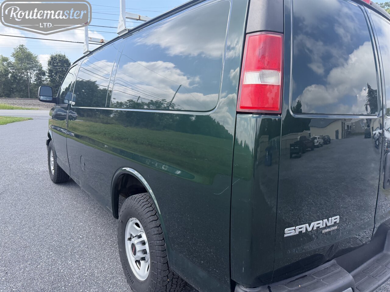 2016 GMC Savana 2500 Cargo - Photo 10 - Mount Joy, PA 17552