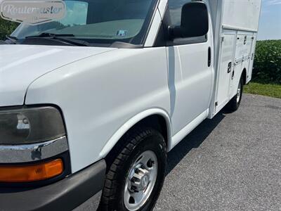 2014 Chevrolet Express 3500 10' Utility   - Photo 12 - Mount Joy, PA 17552