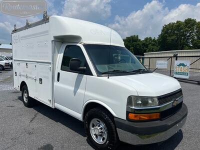 2014 Chevrolet Express 3500 10' Utility   - Photo 20 - Mount Joy, PA 17552