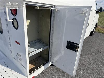 2016 Chevrolet Express 3500 10' KUV   - Photo 23 - Mount Joy, PA 17552