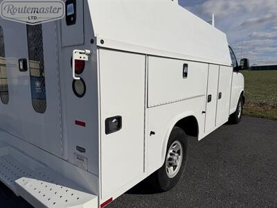 2016 Chevrolet Express 3500 10' KUV   - Photo 22 - Mount Joy, PA 17552