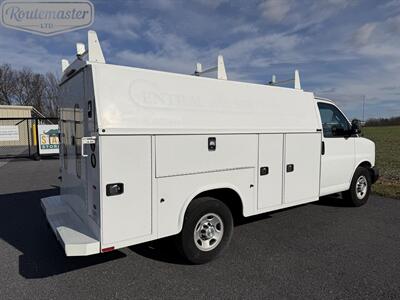 2016 Chevrolet Express 3500 10' KUV   - Photo 20 - Mount Joy, PA 17552