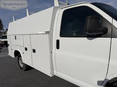 2016 Chevrolet Express 3500 10' KUV   - Photo 18 - Mount Joy, PA 17552