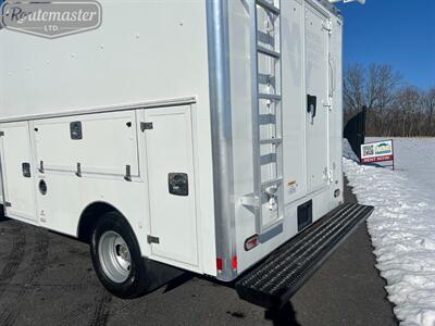 2019 Chevrolet Express 3500 10' Utility   - Photo 26 - Mount Joy, PA 17552