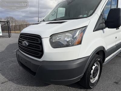2017 Ford Transit 250 Mid Roof Cargo   - Photo 18 - Mount Joy, PA 17552