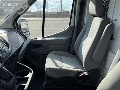2017 Ford Transit 250 Mid Roof Cargo   - Photo 11 - Mount Joy, PA 17552