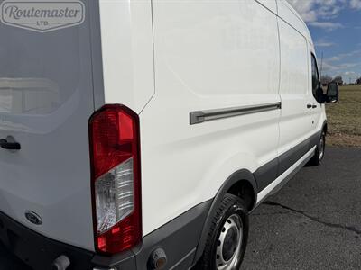 2017 Ford Transit 250 Mid Roof Cargo   - Photo 5 - Mount Joy, PA 17552