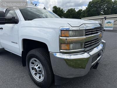 2015 Chevrolet Silverado 3500 8' KUV Utility   - Photo 2 - Mount Joy, PA 17552