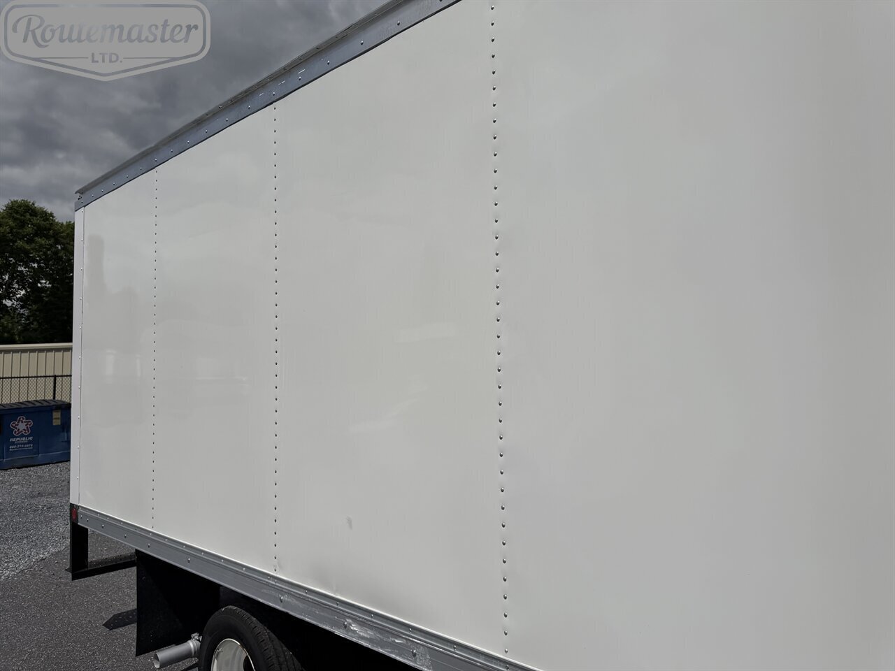 2021 Ford E-Series Van E-350 16' Box - Photo 17 - Mount Joy, PA 17552