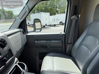 2021 Ford E-Series Van E-350 16' Box - Photo 27 - Mount Joy, PA 17552