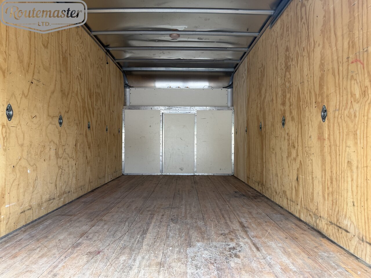 2021 Ford E-Series Van E-350 16' Box - Photo 22 - Mount Joy, PA 17552