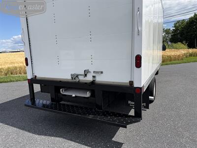 2021 Ford E-Series Van E-350 16' Box - Photo 20 - Mount Joy, PA 17552