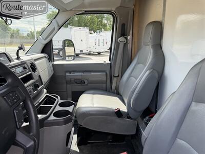 2021 Ford E-Series Van E-350 16' Box - Photo 25 - Mount Joy, PA 17552