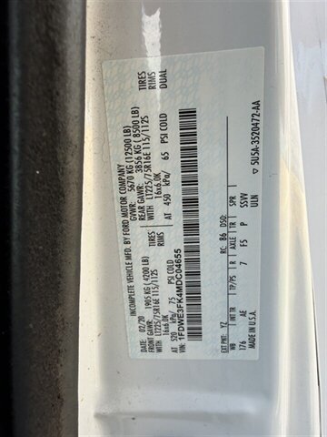 2021 Ford E-Series Van E-350 16' Box - Photo 31 - Mount Joy, PA 17552