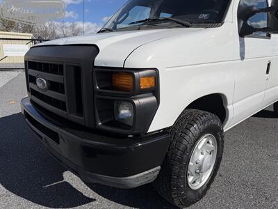 2012 Ford E-Series Van E-350 Cargo - Photo 2 - Mount Joy, PA 17552