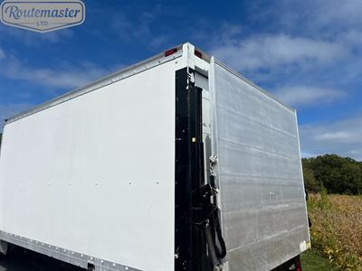 2001 Ford E-Series Van E-350 16' Box   - Photo 29 - Mount Joy, PA 17552