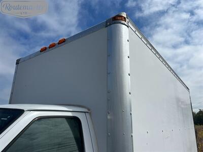 2001 Ford E-Series Van E-350 16' Box   - Photo 24 - Mount Joy, PA 17552